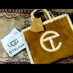 UGG X Telfar medium shopper bag